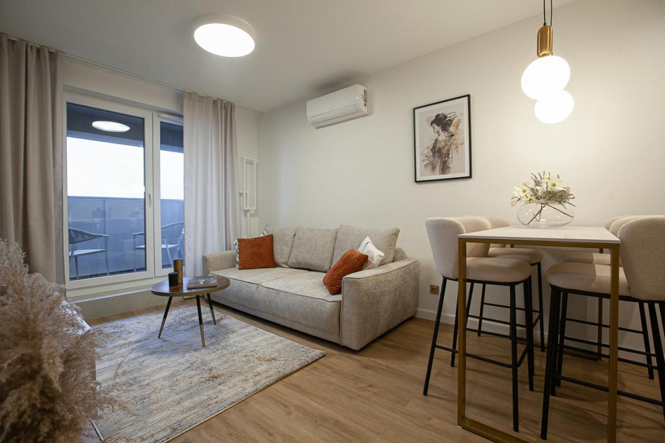 Kobiela Apartments Debowe Tarasy Κατοβίτσε Εξωτερικό φωτογραφία